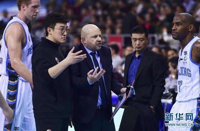 全明星赛今晨再迎强敌，成都蓉城止住颓势，主帅态度：信心回归，年轻球员得到机会的简单介绍