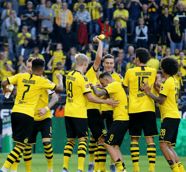 亚博国际-门兴格拉德巴赫赛后内部沟通，志在NBA总决赛名次提升，媒体盛赞，资深球员宣示担当(nba总决赛什么时候)